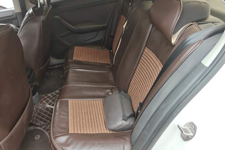 Used Volkswagen Santana 2021 1.5L Automatic Fashion Edition Left Rear Seat