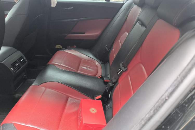 Used Jaguar XE 2019 2.0T 300 PS All-Wheel-Drive Landmark Edition