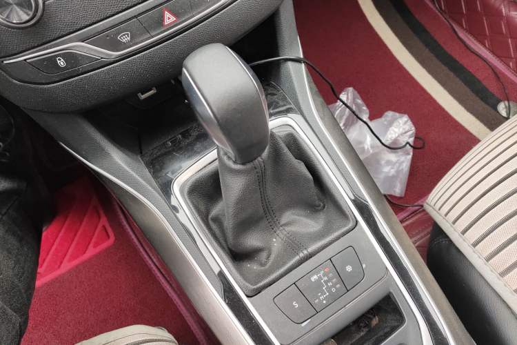 Used Peugeot 408 2015 1.2T Automatic Luxury Edition