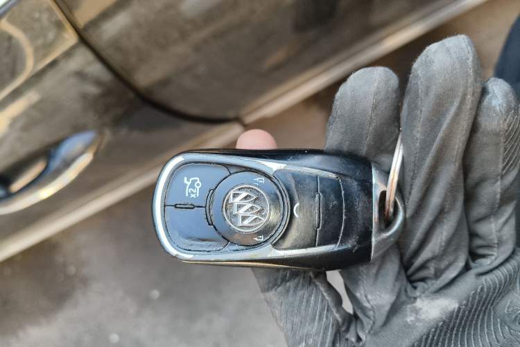 Used Buick LaCrosse 2016 20T Luxury Model