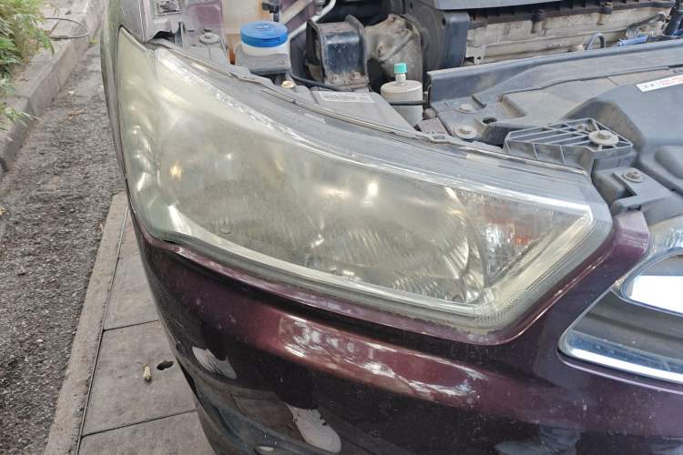 Used Citroen C-Quatre 2014 VTS Version 1.6L Automatic Prestige Model Right Front Headlight