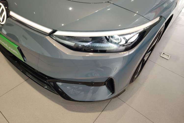 Used Volkswagen ID.7 VIZZION 2024 AIR model