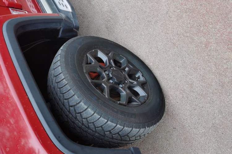 Used BAIC Off-Road BJ40 2023 2.0D Automatic Four-Wheel Drive Blade Hero Edition Adventurer Type (with Front and Rear Electronic Locks)