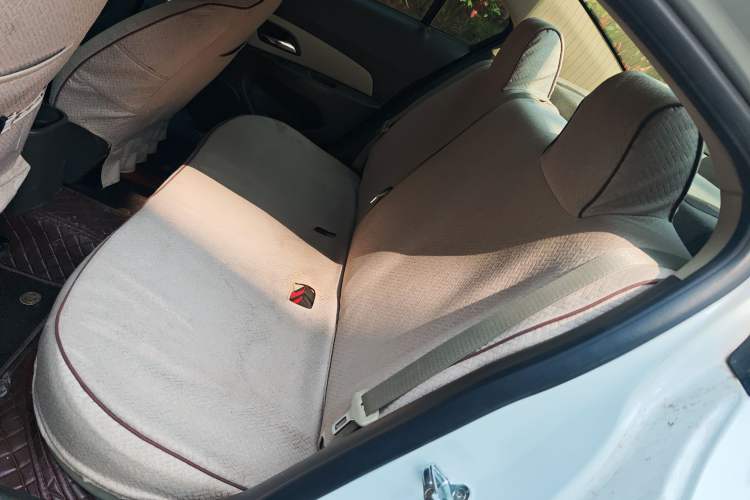 Used Chevrolet Cruze 2015 1.5L Classic SE MT
