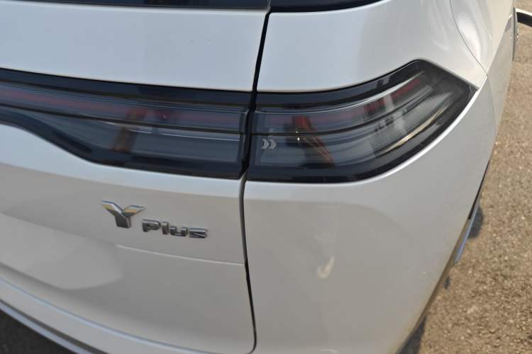 Used AION Y 2023 Plus 510 Enjoy Edition Exterior 3