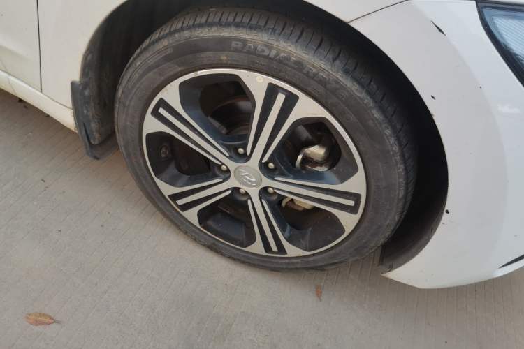 Used Hyundai Elantra (6th Generation / Lingdong) 2018 1.4T Dual-Clutch Xuan Dong · Dynamic Edition
