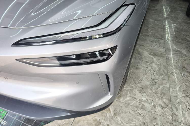 Used ONVO L60 2024 60 kWh Rear-Drive Version
