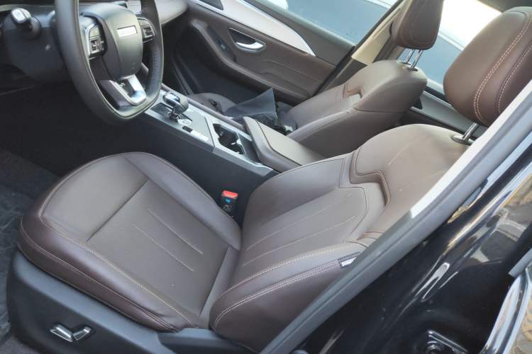 Used JETOUR X95 2023 1.6T DCT Era Edition 7-Seater