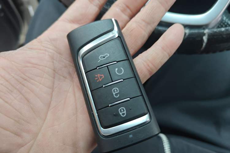 Used GAC Trumpchi M6 2019 270T DCT Luxury Edition (6-seater) China VI Vehicle Key