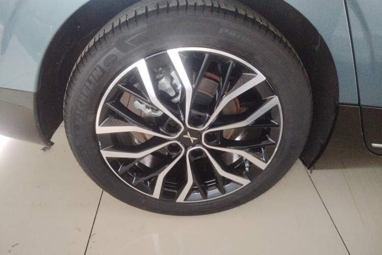 Used XPeng P5 2022 460E+ Exterior 8