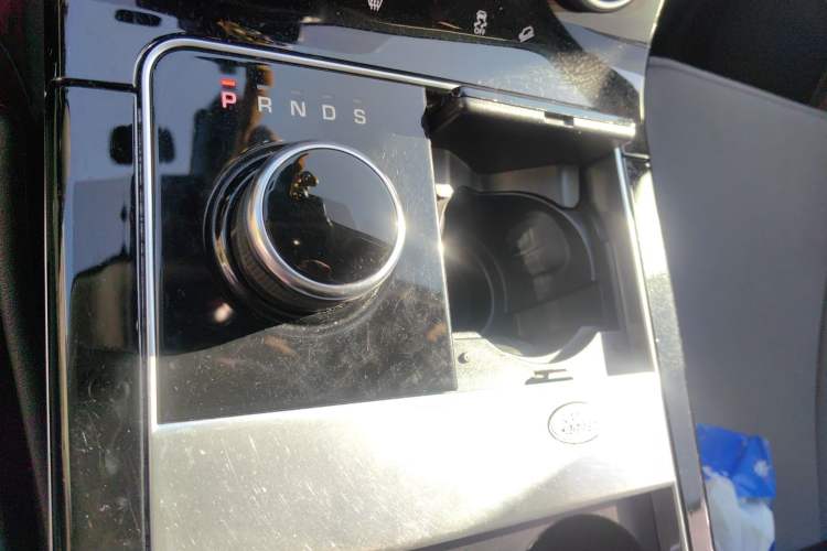 Used Land Rover Range Velar 2019 250 PS
