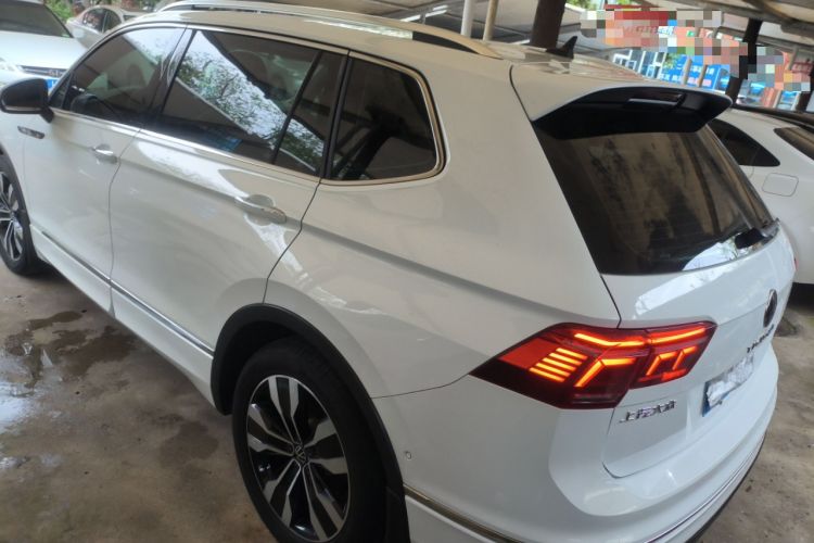 Used Volkswagen Tiguan L 2023 330TSI Automatic Two-Wheel Drive R-Line Enjoyment Edition
