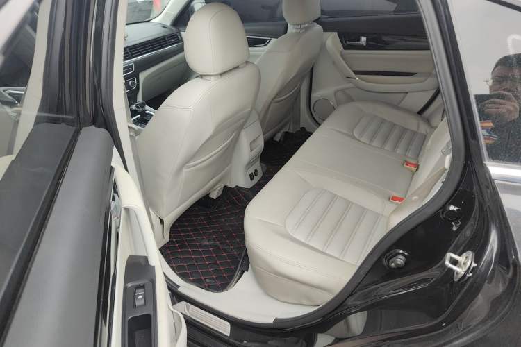 Used FORTHING Joyear S50 2017 1.6L CVT Luxury Model