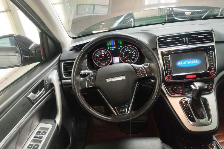 Used Haval H6 2015 Sport Edition 1.5T Automatic Two-Wheel Drive Luxury Model