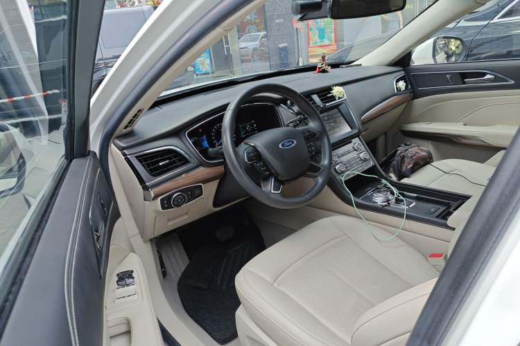 Used Ford Taurus 2015 EcoBoost 245 Fashion Edition
