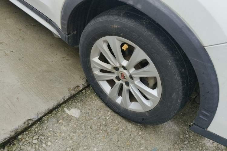 Used Roewe RX5 2016 20T Two-Wheel Drive Automatic Flagship Edition
