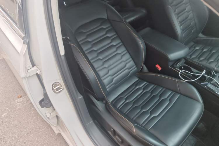 Used Volkswagen Passat 2020 330TSI Elite Edition China VI