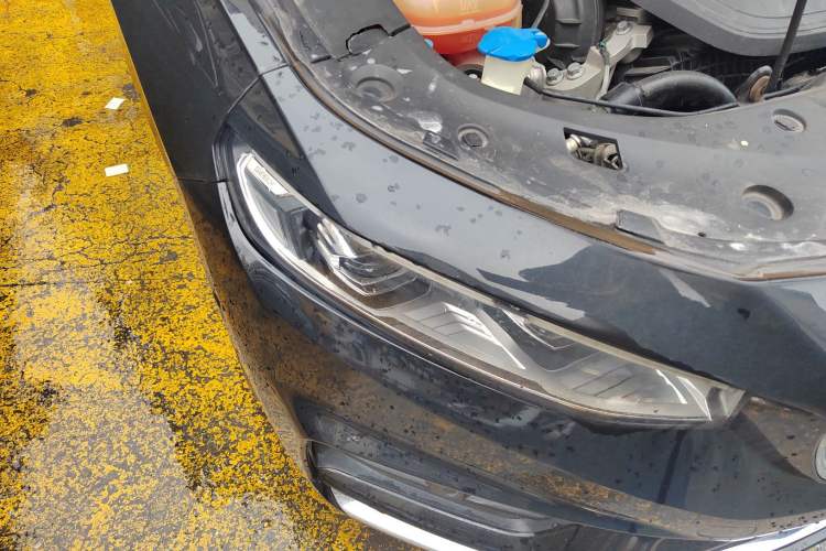 Used Geely Auto Preface 2021 2.0TD Luxury Version Right Front Headlight