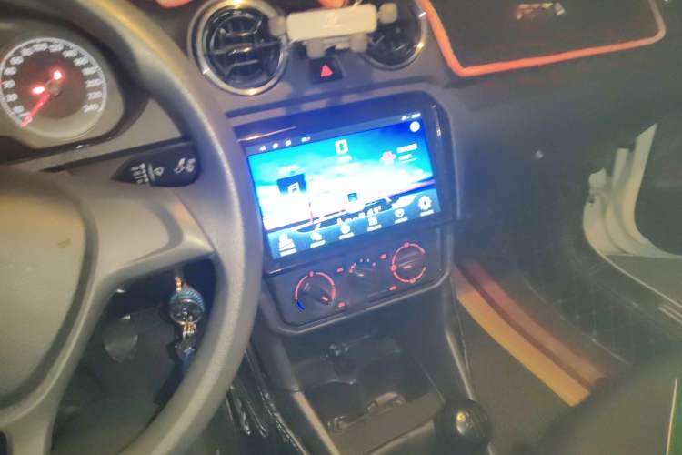 Used Volkswagen Jetta 2017 1.5L Manual Fashion Edition