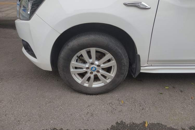 Used Venucia T70 2016 1.6L Manual Ruixing Edition
