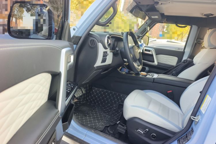 Used BAIC Off-Road BJ40 2023 2.0D Automatic Four-Wheel Drive Blade Hero Edition Adventurer Type
