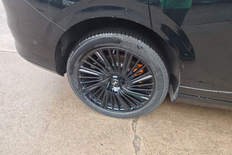 Used XPeng G9 2025 625 Long-Range Max
