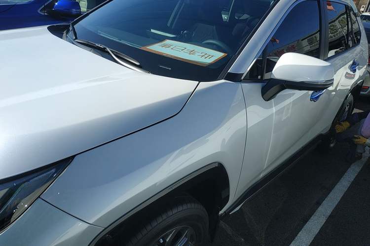 Used Toyota RAV4 2024 2.0L CVT Two-Wheel Drive Fashion Plus Edition