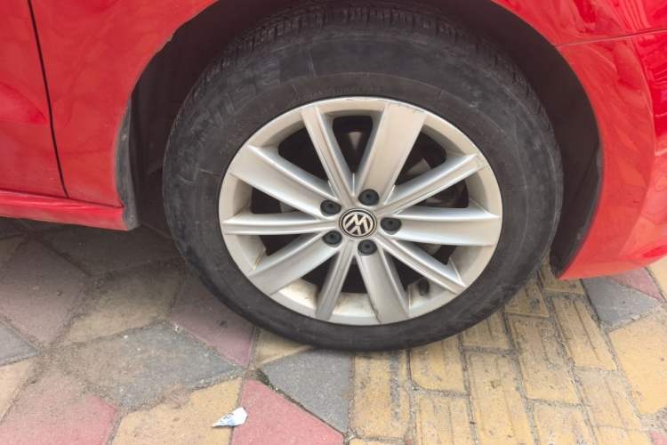 Used Volkswagen Polo 2014 1.4L Automatic Comfort Edition
