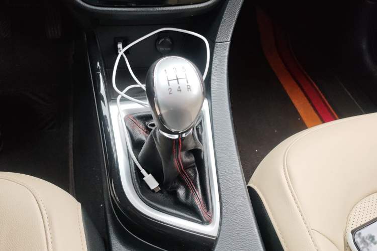 Used CHANGAN Alsvin V7 2016 1.6L Manual Enjoyment Model China V Standard Gear Lever