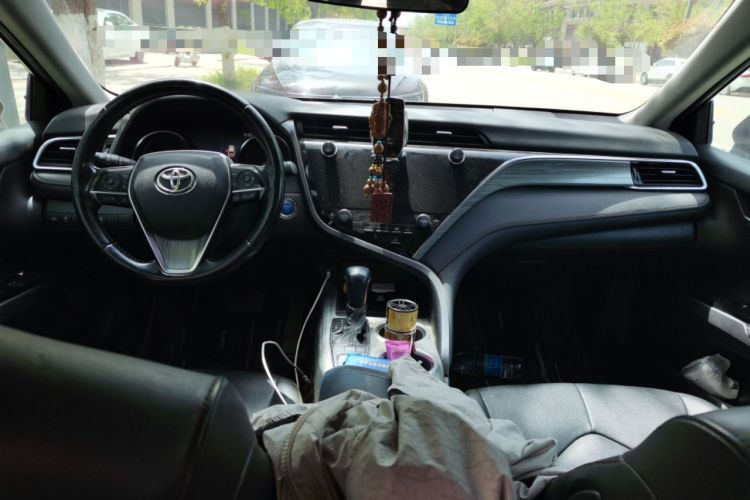 Used Toyota Camry 2019 Dual-Engine 2.5 HG Luxury Edition China V Standard
