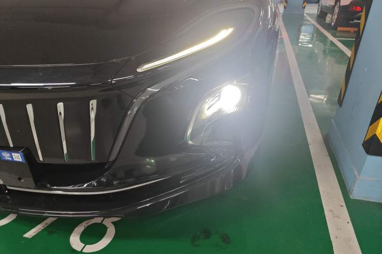 Used Hongqi E-QM5 2024 500km Range Edition
