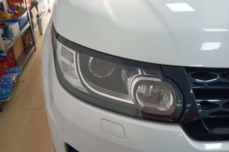 Used Land Rover Range Sport 2016 3.0 SC V6 HSE DYNAMIC Right Front Headlight