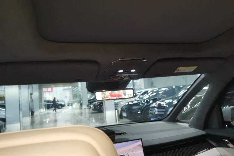 Used Zeekr 009 2024 Six-Seat Executive Version 4WD 108 kWh Headliner