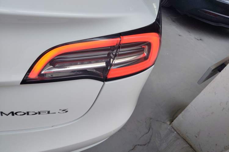 Used Tesla Model 3 2022 Rear-Wheel-Drive Version