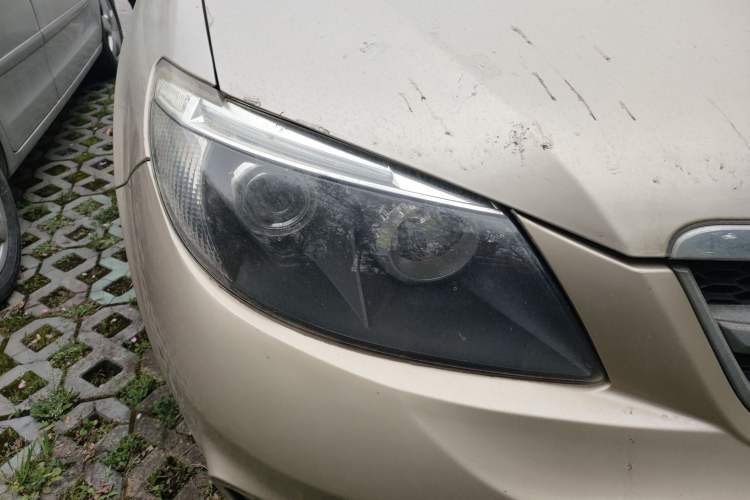 Used BYD S6 2014 2.0L Manual Luxury 5-Seater
