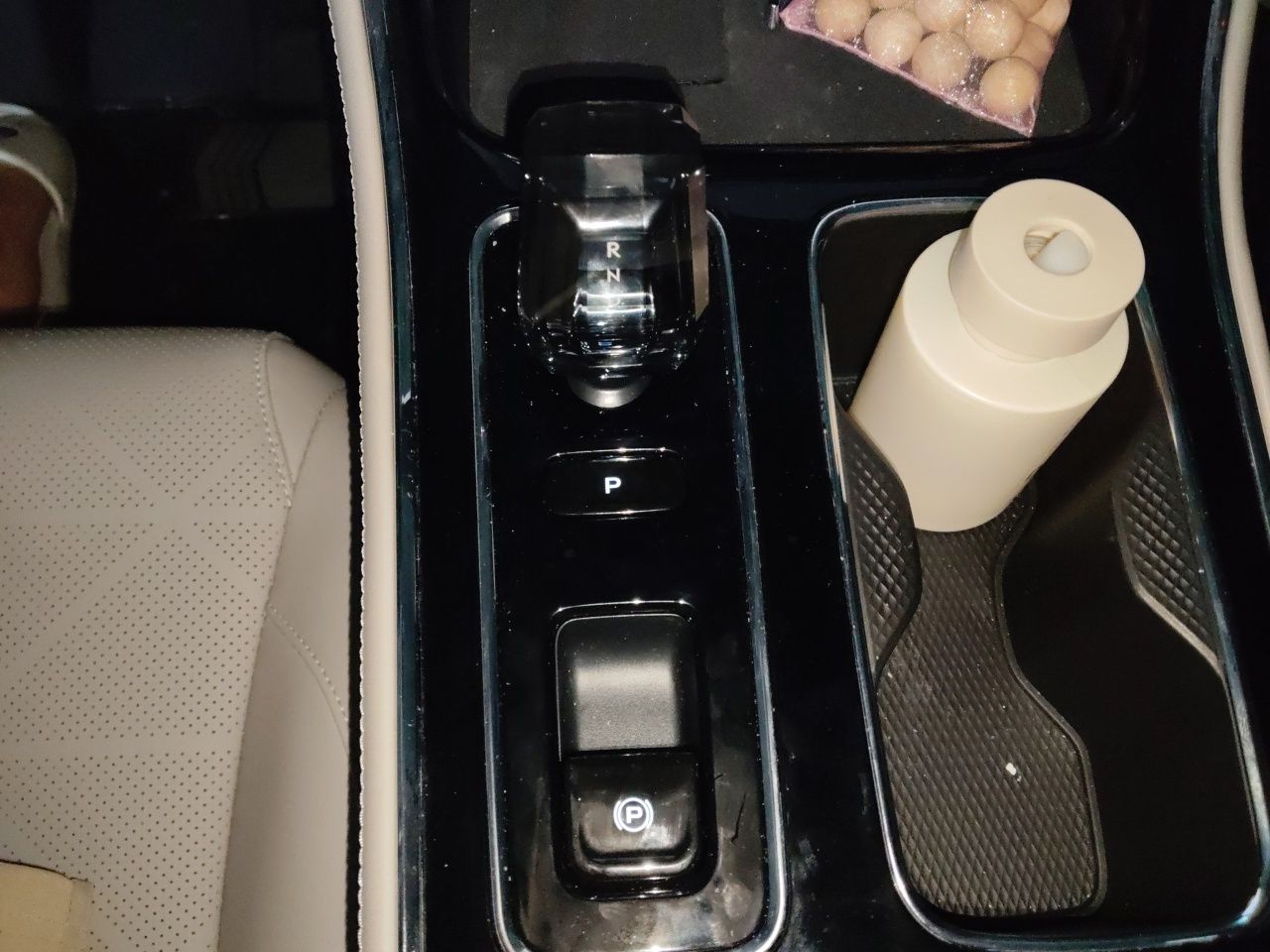 Geely Auto Emgrand - 2027 5th Generation 1.5L i-HEV Zhiqing Hybrid Pursuit Edition — снимка 14
