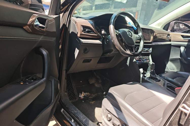 Used Volkswagen Tharu 2021 280TSI Two-Wheel-Drive Luxury Plus Edition