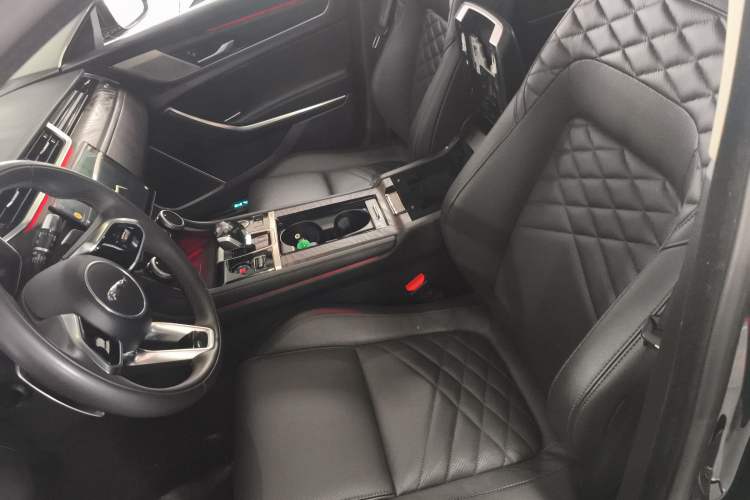 Used Jaguar XFL 2022 XFL 2.0T P250 Two-Wheel-Drive Prestige Luxury Edition Left Front Seat