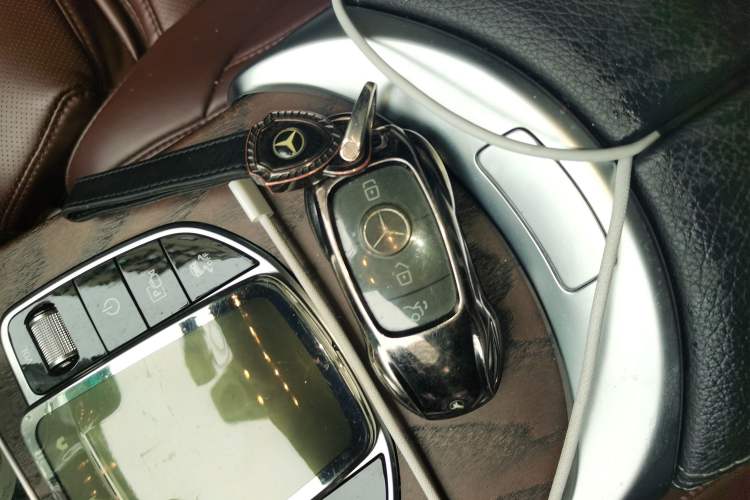 Used Mercedes-Benz GLC 2021 GLC 300 L 4MATIC Dynamic Model
