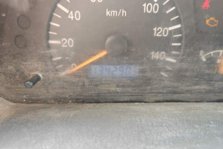 Used Dongfeng Xiaokang K07 2006 1.0L Base Version BG10-01 Odometer Close Up