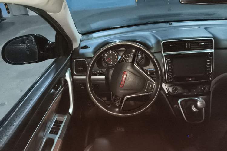 Used Haval H6 2014 Sport Version 1.5T Manual Two-Wheel Drive Elite Edition
