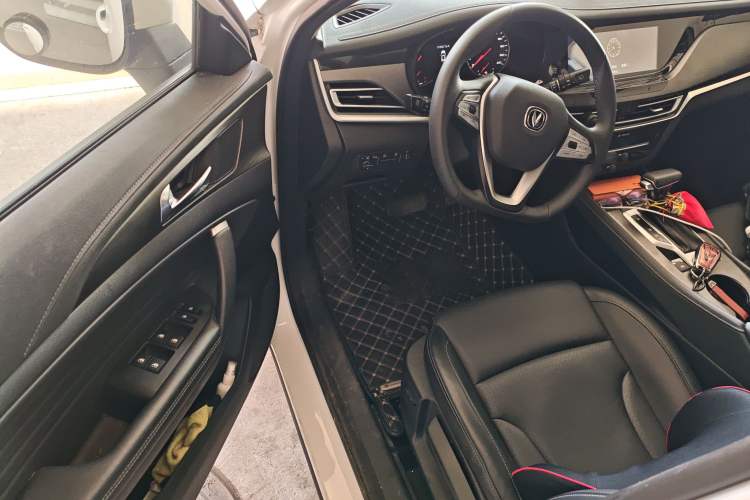 Used CHANGAN CS35PLUS 2019 1.4T DCT CoolLink Blue Whale Edition