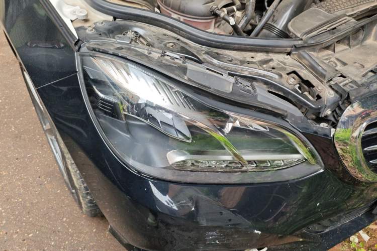 Used Mercedes-Benz E-Class 2015 Facelift E 200 L