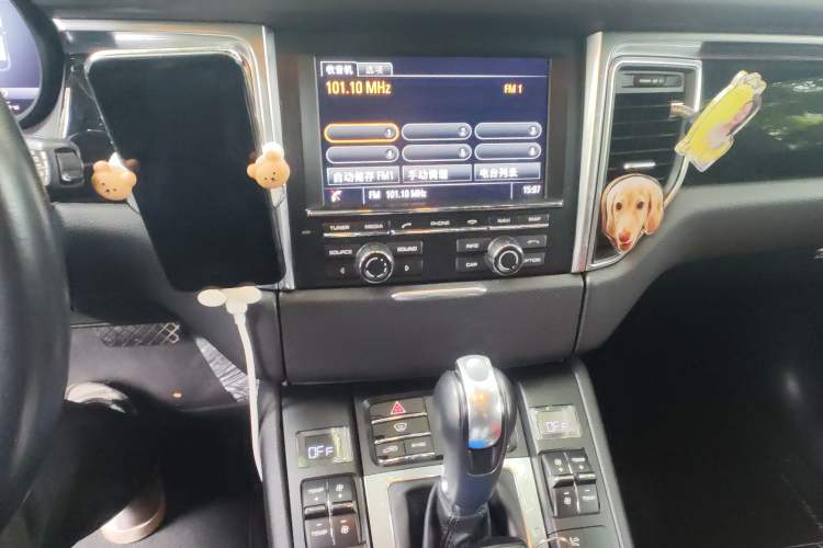 Used Porsche Macan 2016 Macan S 3.0T Audio And AC Panel