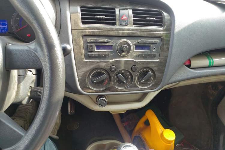 Used CHANGAN KAICHENG Star 2013 1.2L New Changan Star Standard Model Audio And AC Panel