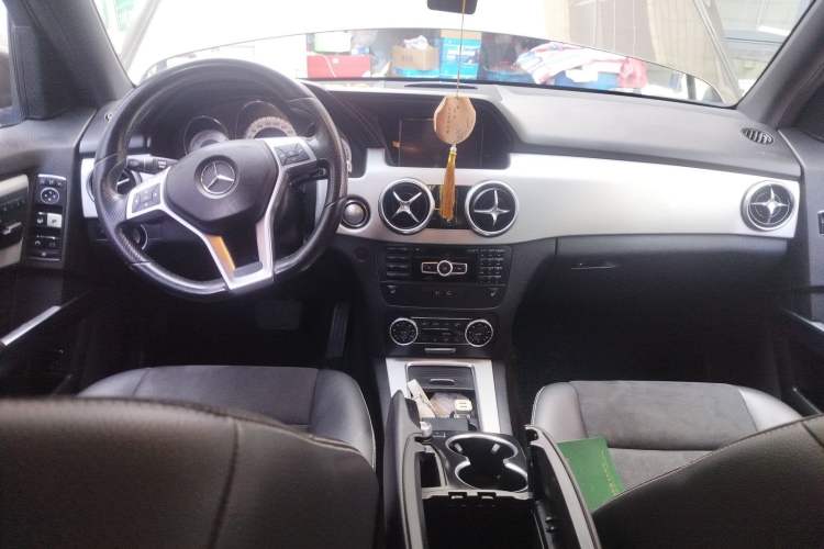 Used Mercedes-Benz GLK-Class 2015 GLK 300 4MATIC Fashion Edition Ultimate Version
