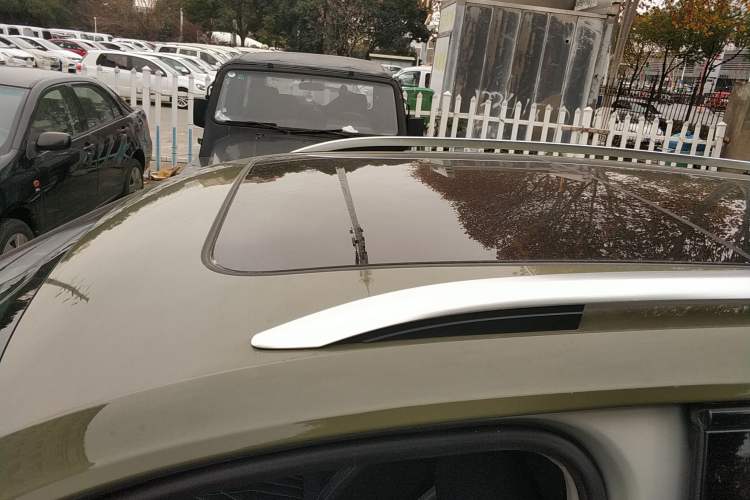 Used Volkswagen Tiguan L 2023 330TSI Automatic Two-Wheel Drive R-Line Enjoyment Edition
