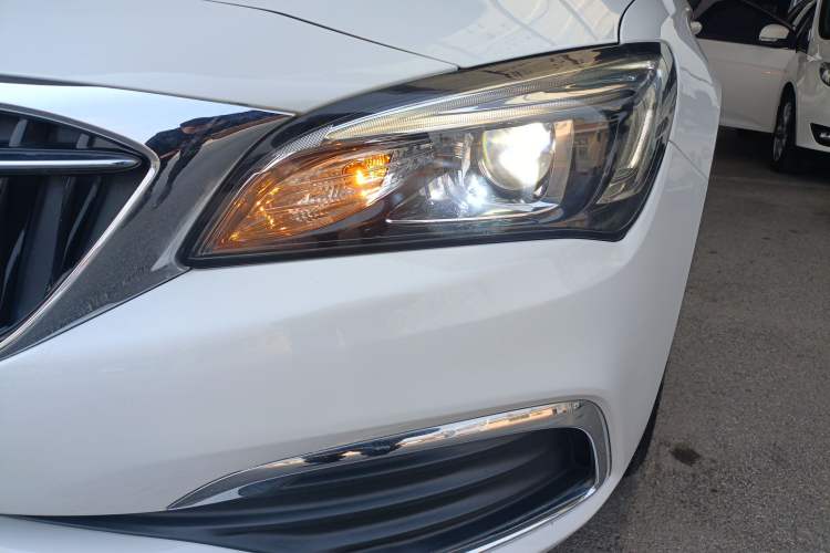 Used Buick Verano 2018 Sedan 15S Automatic Leading Model