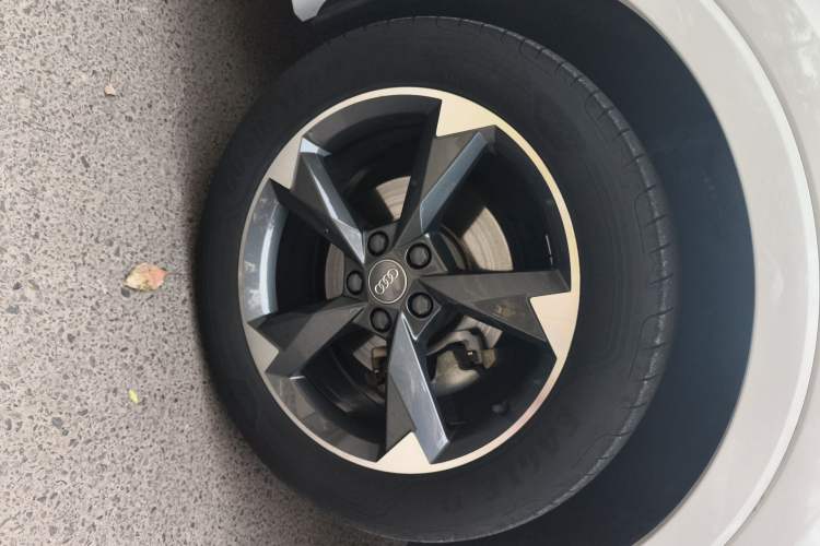 Used Audi Q3 2020 35 TFSI Fashion Dynamic Model
