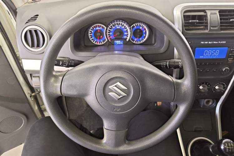 Used Suzuki Wagon R 2015 1.4L Manual All-Around Upgrade Version
